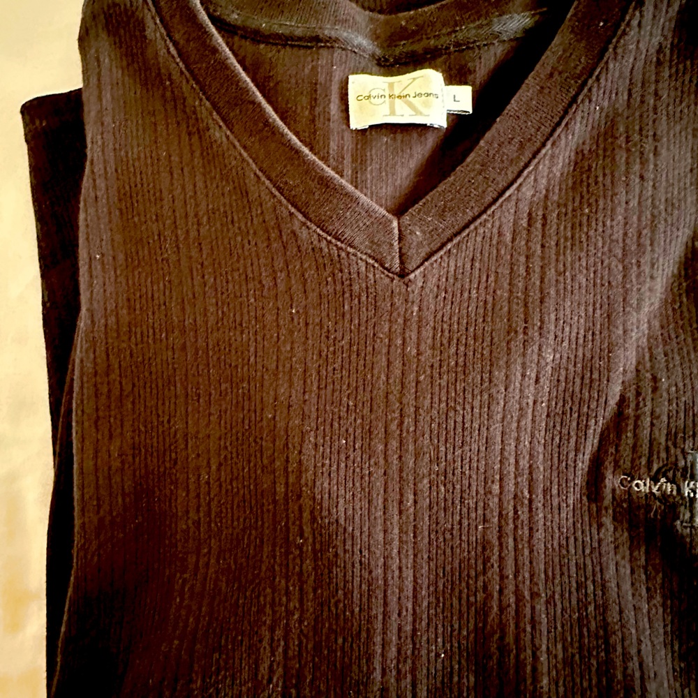 Men’s Calvin Klein, large, black, pull over top. Cotton. V-neck.